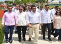 Ministro de Turismo supervisa construcción parque urbano en los Bajos de Haina